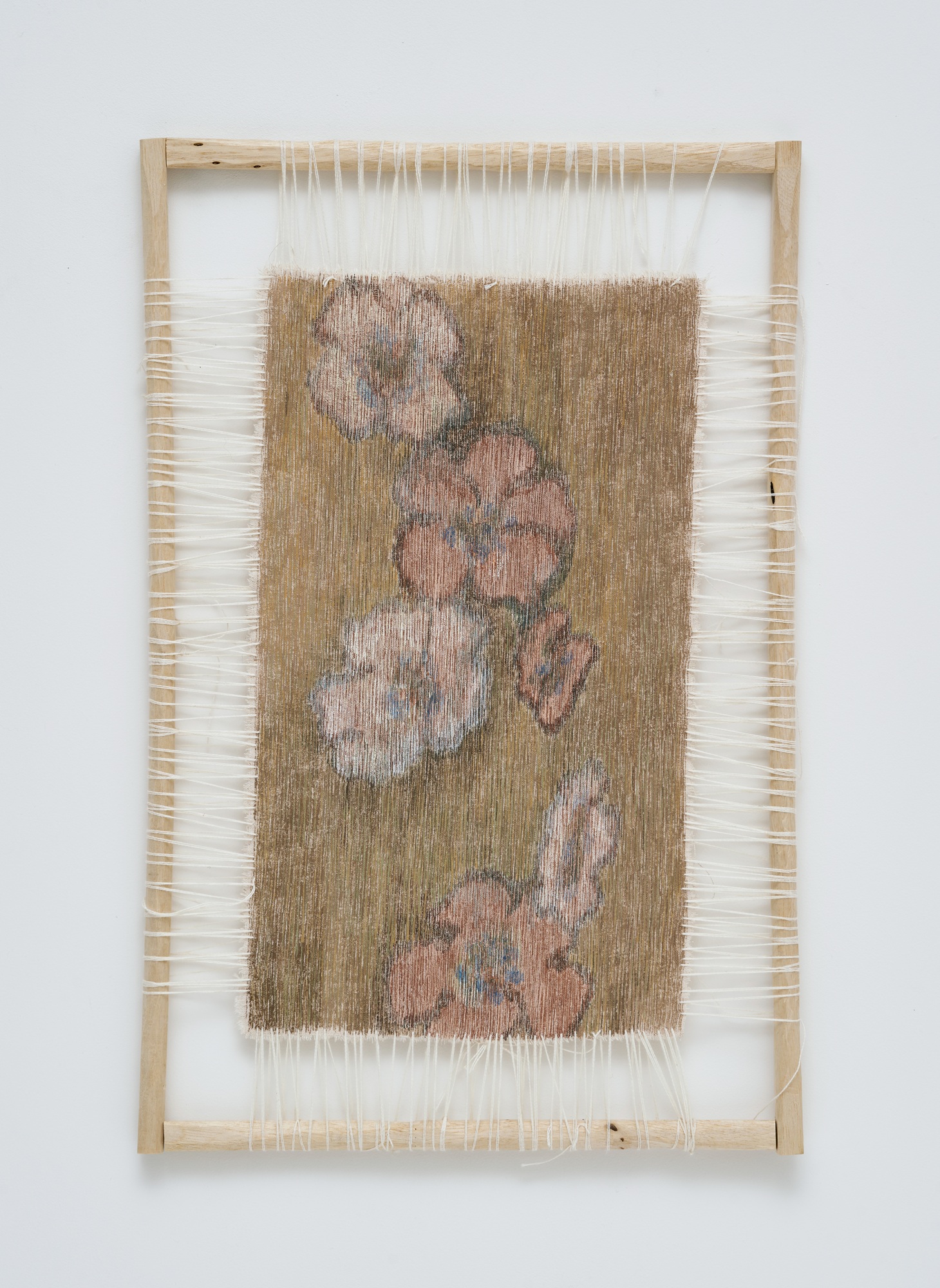 Yuchae Park, <Untitled>, 2025, Powdered pigments on linen, lumber, thread, 48x31cm